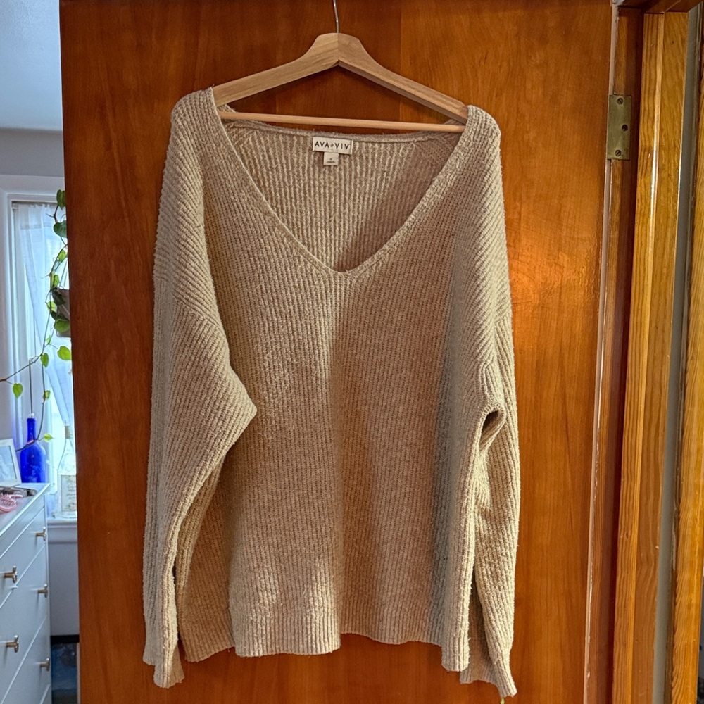 Ava & Viv Women's Tan V-Neck Sweater.